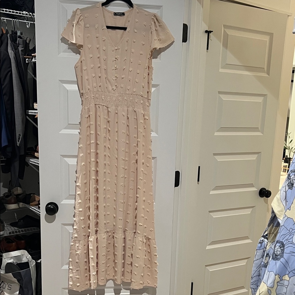 Amazon Cream Maxi Dress with Textured Design